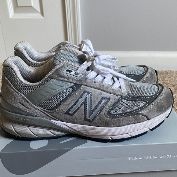 New Balance Gray and White Running Shoes - Picture 5 of 6